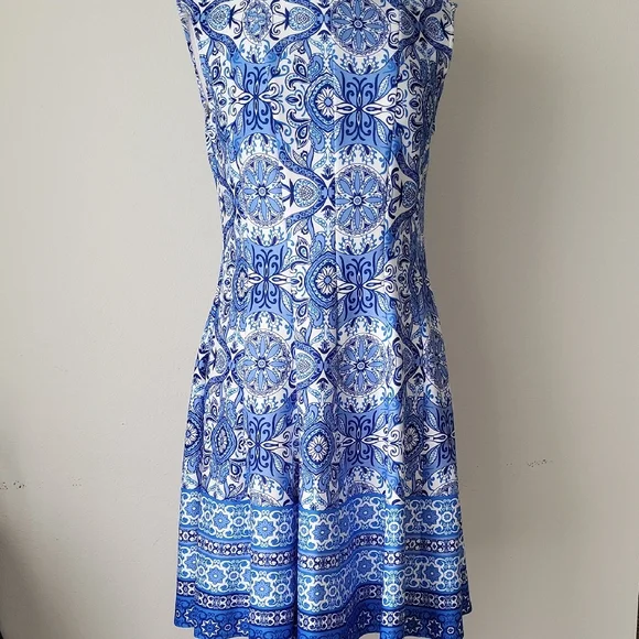 Julian Taylor Blue & White A-Line Midi Dress Size 12 - Picture 1 of 12
